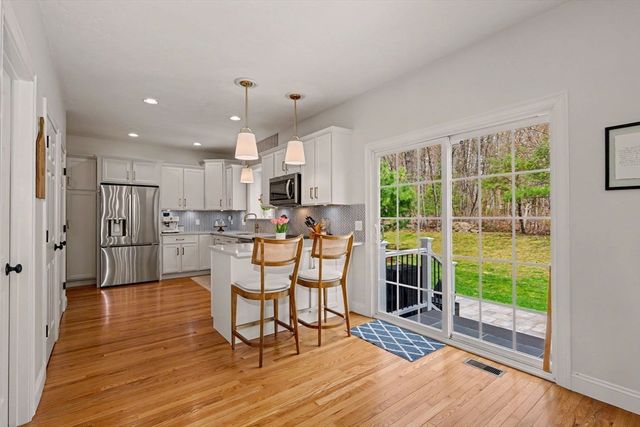 67 Zain Cir 67, Milford, MA 01757