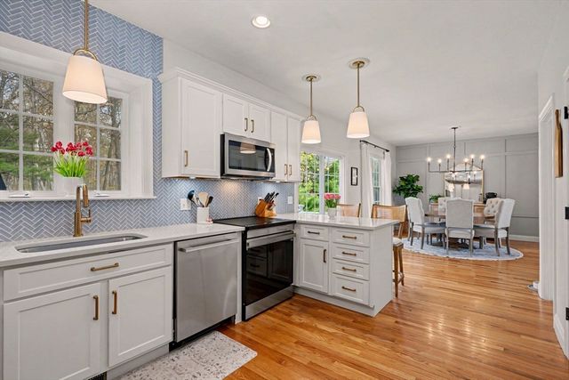 67 Zain Cir 67, Milford, MA 01757