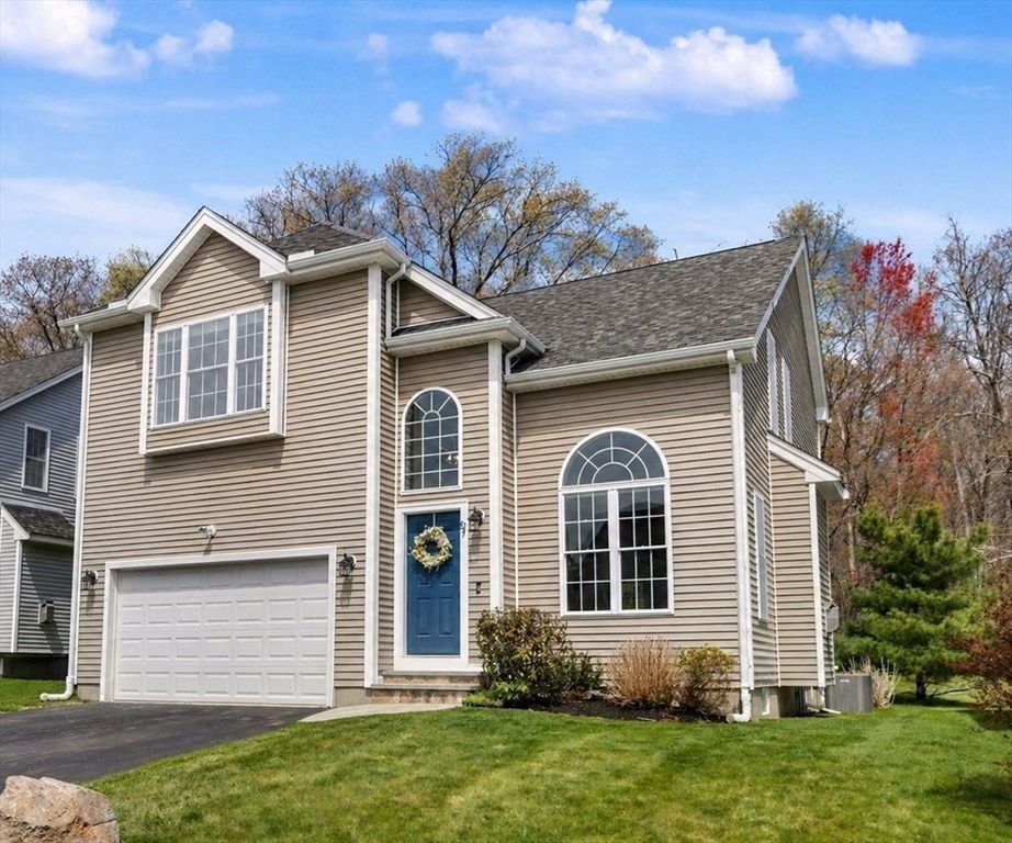 67 Zain Cir 67, Milford, MA 01757