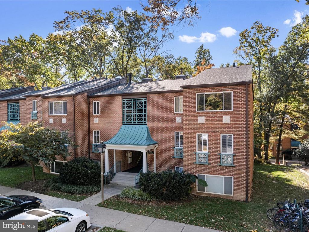11813 BRETON CT #1A, Reston, VA 20191