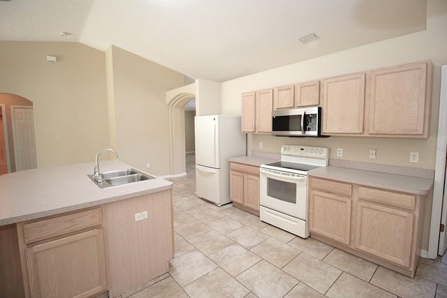 32 RYDING LANE, Palm Coast, FL 32164