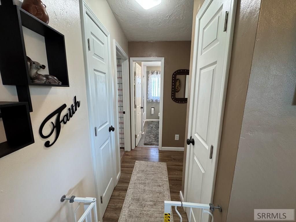 Image 7 of property listing at 275 Washington, American Falls, ID 83211
