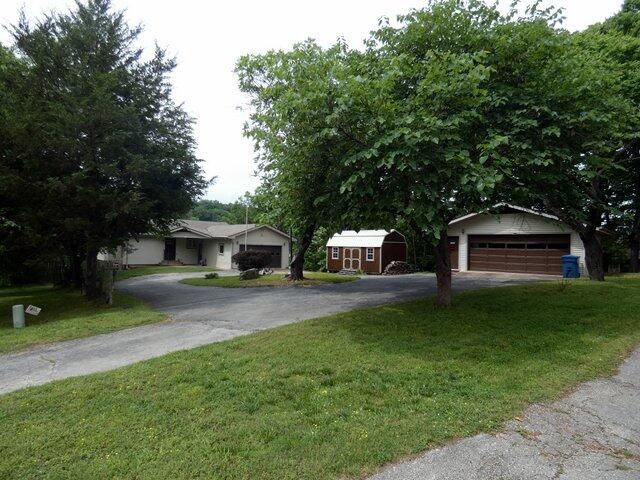 484 Arrowhead Circle, Rockaway Beach, MO 65740