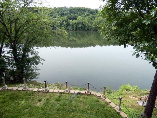 484 Arrowhead Circle, Rockaway Beach, MO 65740