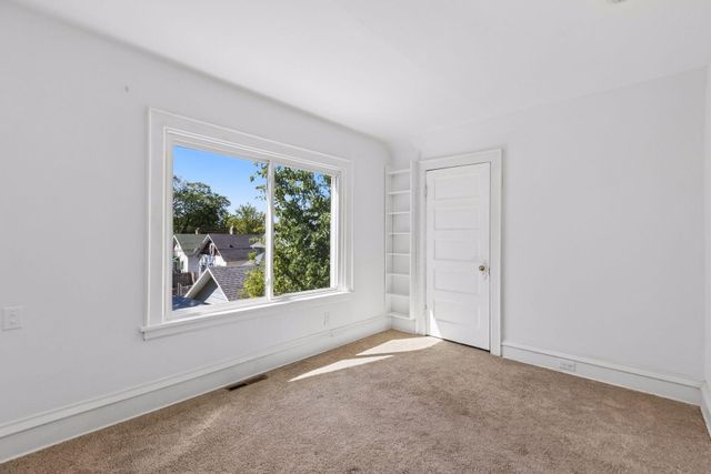 3708 4th Avenue S, Minneapolis, MN 55409