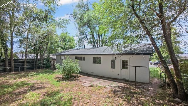 213 Sumac Drive, Colorado Springs, CO 80911