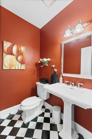 418 Old Connecticut Path, Wayland, MA 01778