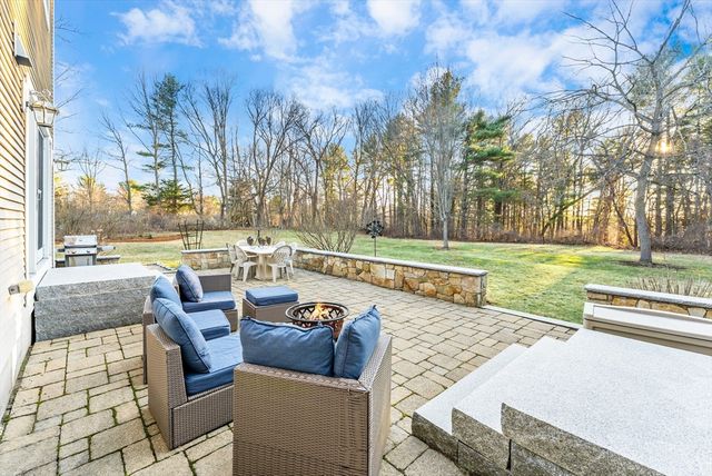 418 Old Connecticut Path, Wayland, MA 01778