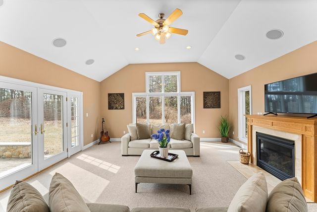 418 Old Connecticut Path, Wayland, MA 01778