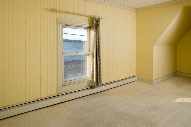 46 Sunset Ave, Hull, MA 02045