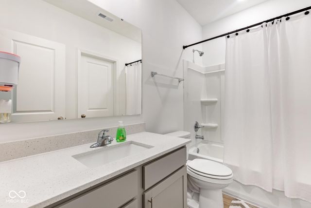 439 Cape May Drive, Westfield, IN 46074