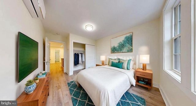 1821 T ST NW, Washington, DC 20009