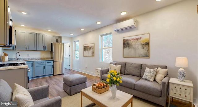 1821 T ST NW, Washington, DC 20009