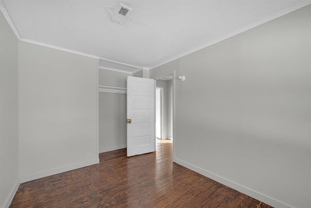 4517-4519 E Bayley St, Wichita, KS 67218