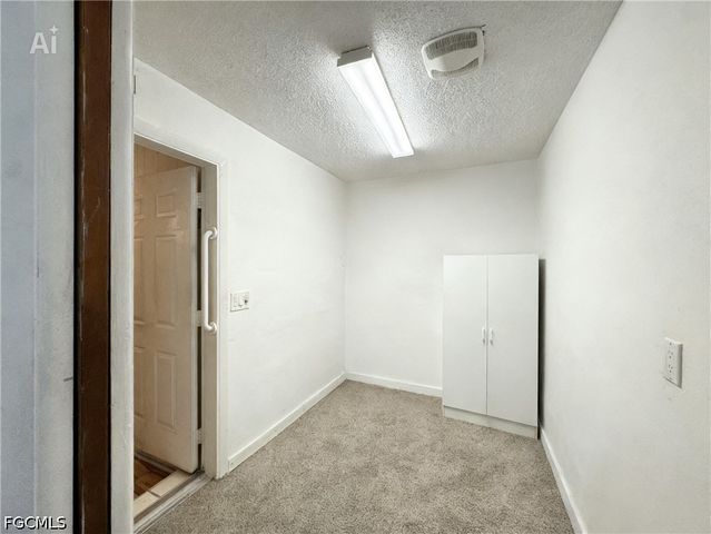 196 E Mariana AVE, North Fort Myers, FL 33917