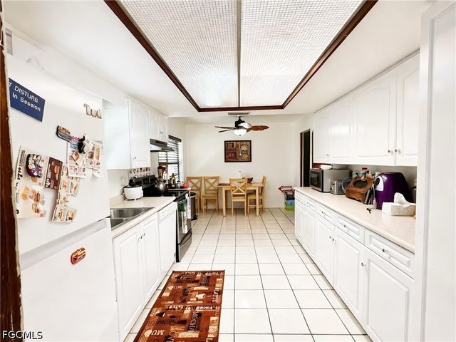 196 E Mariana AVE, North Fort Myers, FL 33917