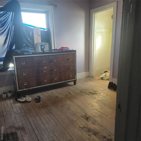 9360 Cheyenne Street, Detroit, MI 48228