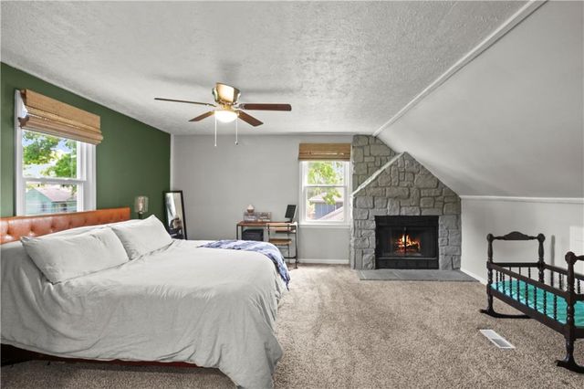 8212 E 134th Terrace, Grandview, MO 64030