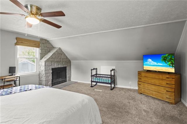 8212 E 134th Terrace, Grandview, MO 64030