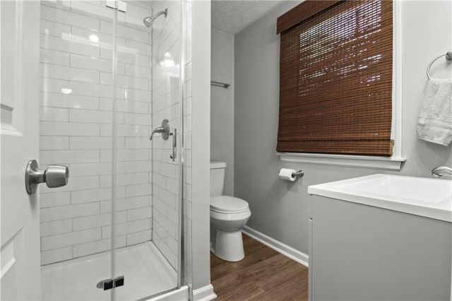 8212 E 134th Terrace, Grandview, MO 64030