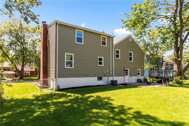 8212 E 134th Terrace, Grandview, MO 64030