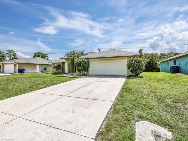 9299 Crocus CT, Fort Myers, FL 33967