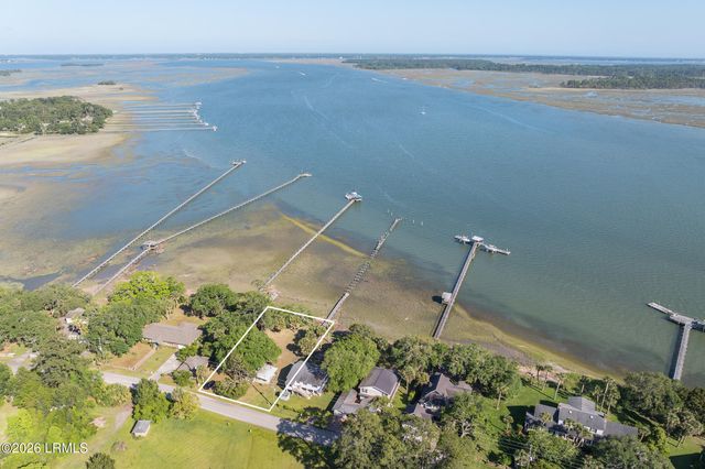 17 Ulmer Drive, Bluffton, SC 29910