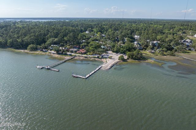17 Ulmer Drive, Bluffton, SC 29910