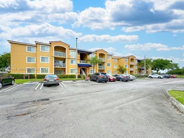 21150 SW 87th Ave 105, Cutler Bay, FL 33189