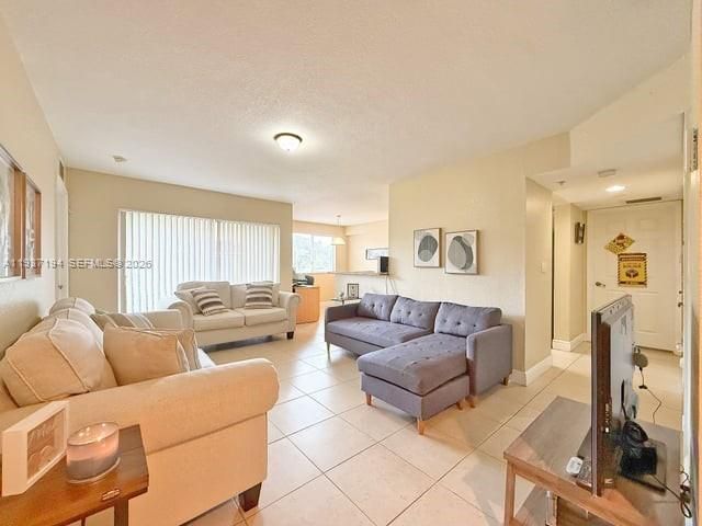 21150 SW 87th Ave 105, Cutler Bay, FL 33189