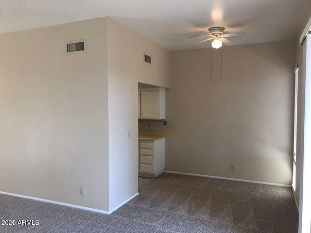 1203 E NORTHSHORE Drive 130, Tempe, AZ 85283