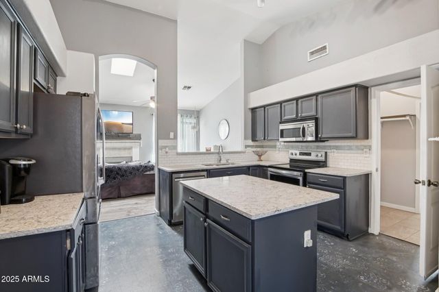 20805 N 42ND Avenue N, Glendale, AZ 85308