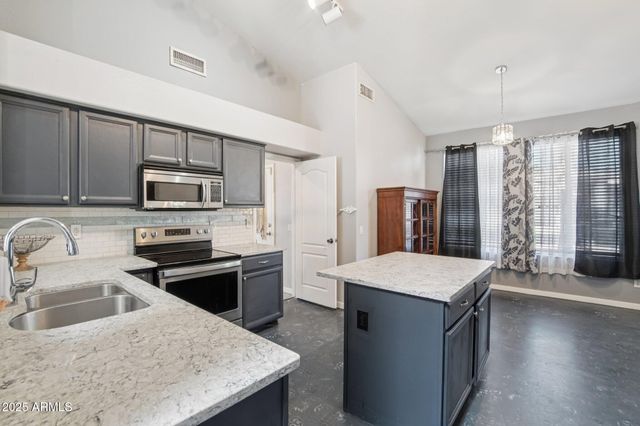 20805 N 42ND Avenue N, Glendale, AZ 85308