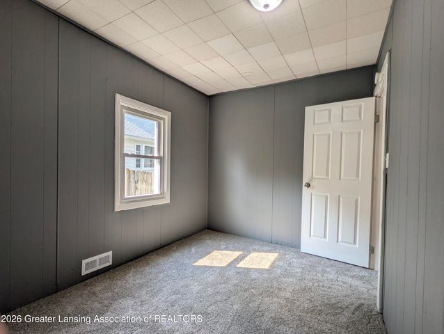 226 E Jackson Street, Lansing, MI 48906