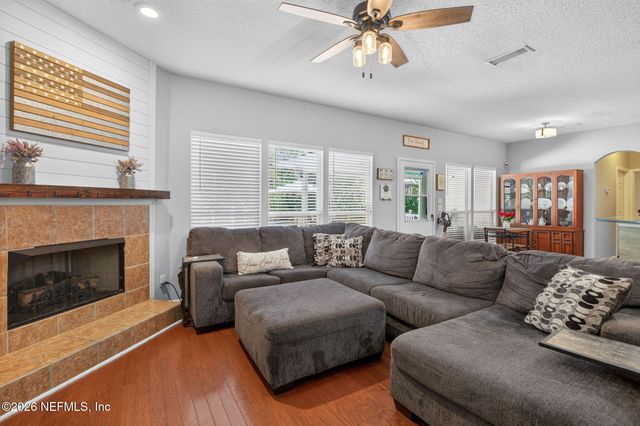9648 BEMBRIDGE MILL Drive, Jacksonville, FL 32244