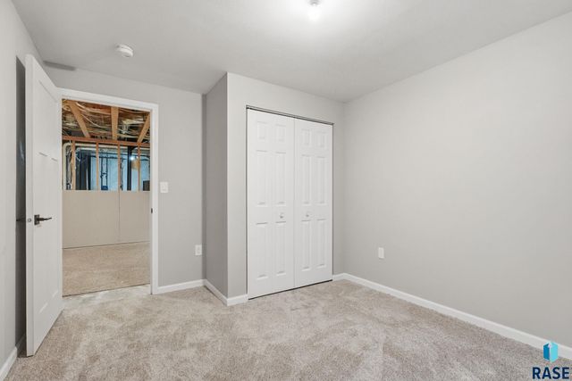 7505 W 15th St Street, Sioux Falls, SD 57106