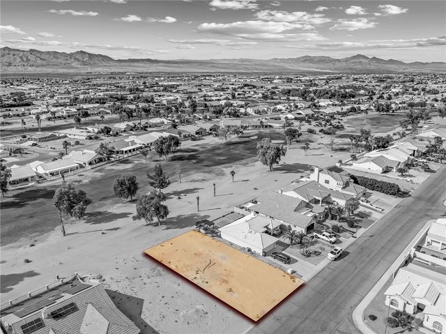 5675 S Club House Drive, Fort Mohave, AZ 86426