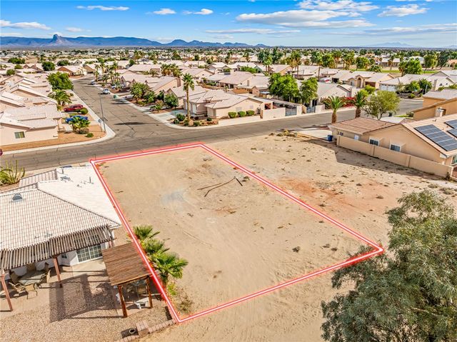 5675 S Club House Drive, Fort Mohave, AZ 86426