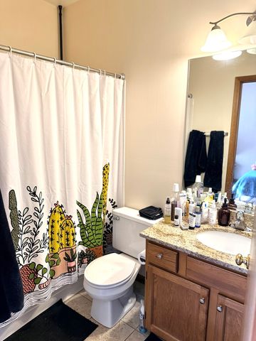 1159 E Addison Avenue, Lombard, IL 60148