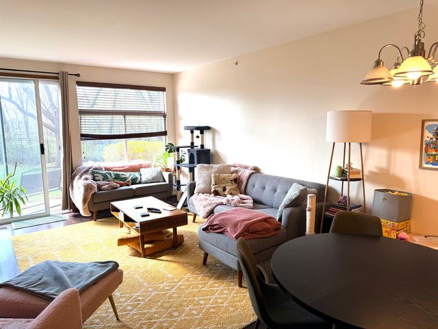 1159 E Addison Avenue, Lombard, IL 60148