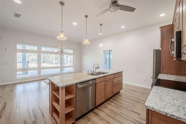 271 WHITE CLIFF BOULEVARD, Auburndale, FL 33823