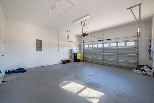 271 WHITE CLIFF BOULEVARD, Auburndale, FL 33823