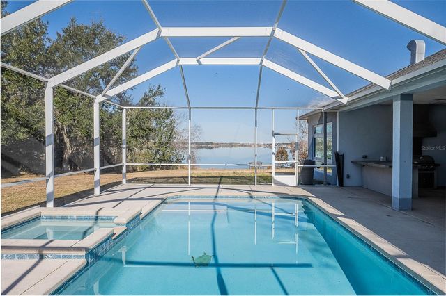 271 WHITE CLIFF BOULEVARD, Auburndale, FL 33823