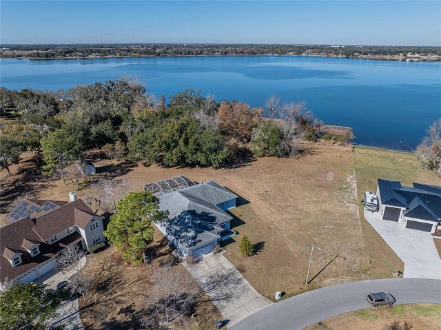 271 WHITE CLIFF BOULEVARD, Auburndale, FL 33823