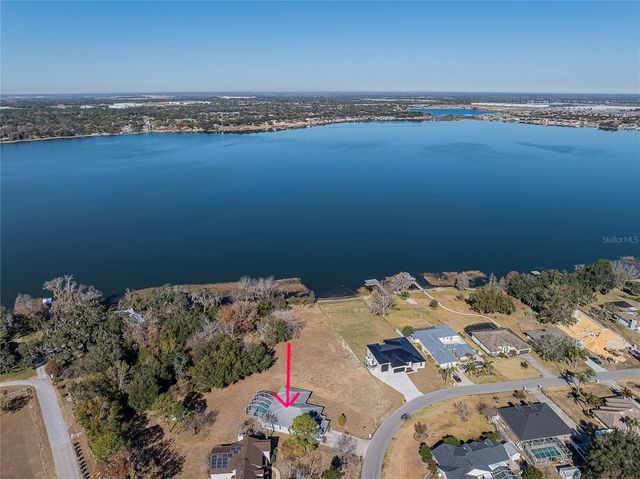 271 WHITE CLIFF BOULEVARD, Auburndale, FL 33823