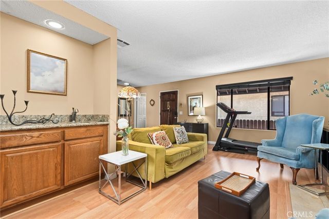 504 S Monterey 3, Alhambra, CA 91801