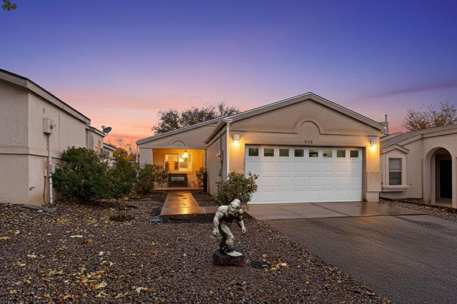 948 Charles Drive NE, Rio Rancho, NM 87144