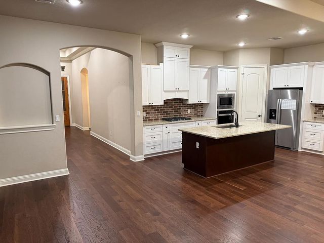 1110 Bernard Meadows Drive, East Bernard, TX 77435