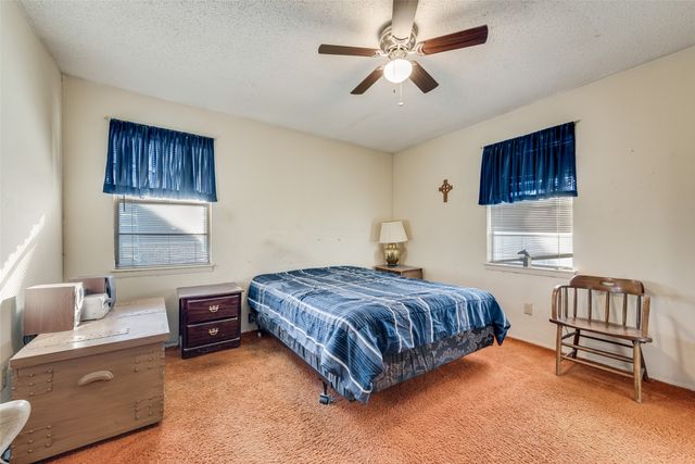 110 Hackberry Street, Lancaster, TX 75146