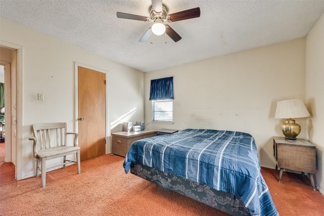 110 Hackberry Street, Lancaster, TX 75146